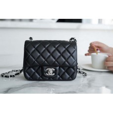 Chanle Classic Flap Lambskin (Black,Silver, 17cm)