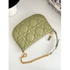 D10R Tulip French underarm bag