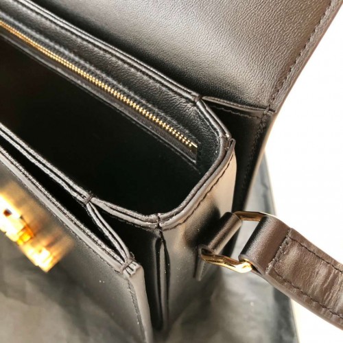 Triomphe Teen Bag in Calfskin Leather (Black 18.5cm)