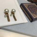 Dion Pearl Tribelas Earrings