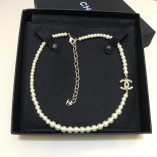 CHANLE CC PEARL NECKLACE