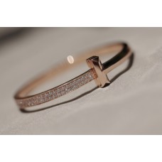 T Simple Bracelet