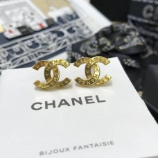 Chanle earrings 129