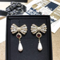 Chanle earrings 195