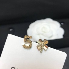 Chanle earrings 214