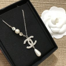 Chanle Necklace 18