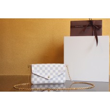 LU FÉLICIE POCHETTE with Monogram Canvas(22CM)